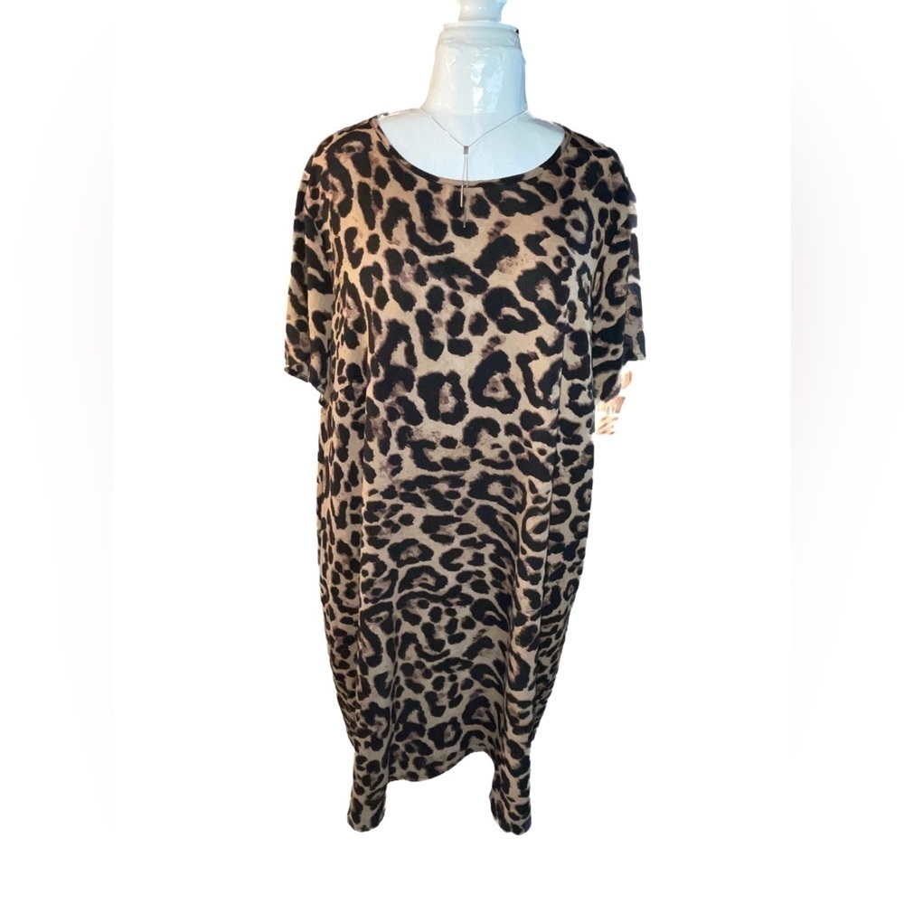 Pre-Loved SHEIN CURVE Shift Dress Plus Size 3XL Grannycore Animal/Leopard Print